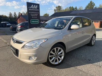 Hyundai i30 1,4 CVVT 109 Comfort 5d – billede 1